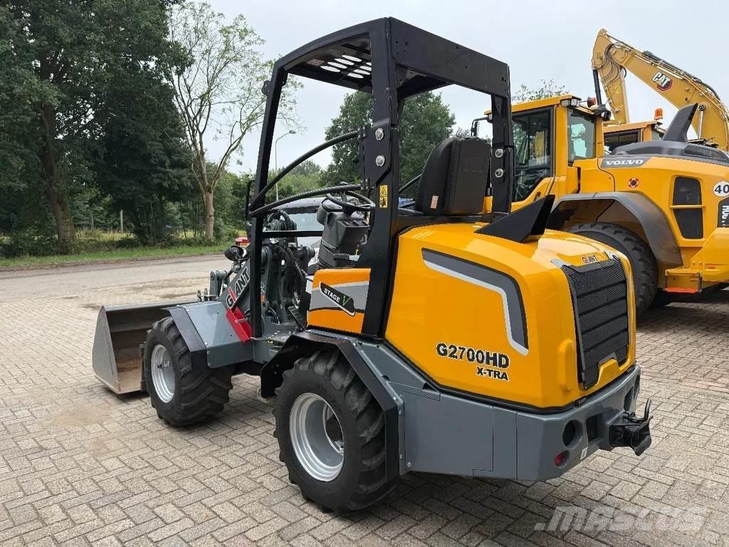 GiANT G2700 Tekerlekli yükleyiciler