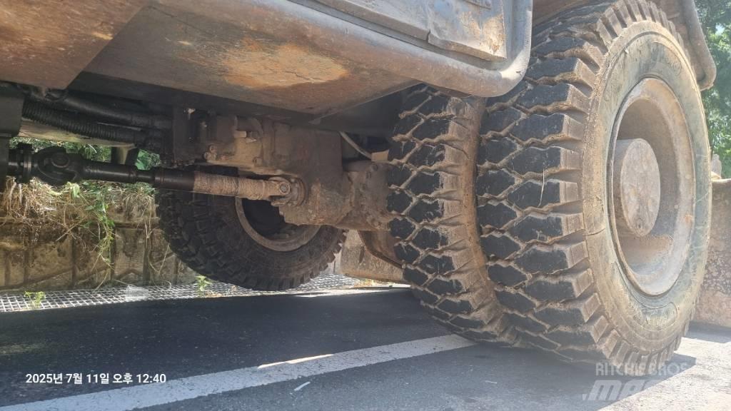 Doosan DX 210 W Lastik tekerli ekskavatörler