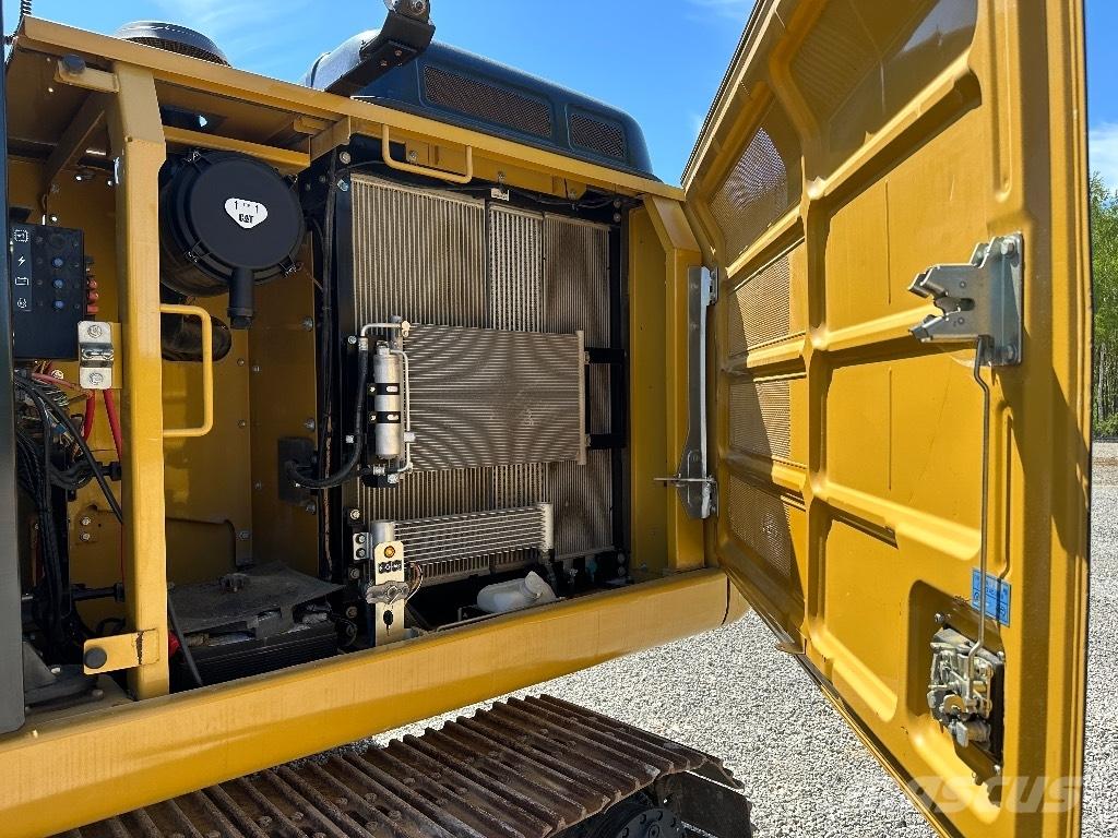 CAT 320 FL 2017 Paletli ekskavatörler