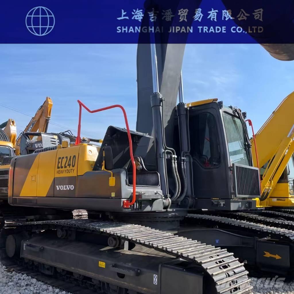 Volvo EC 240 Paletli ekskavatörler