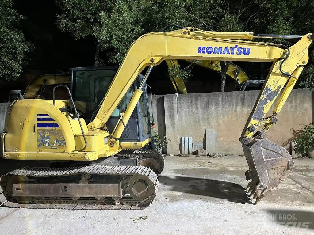 Komatsu PC 70-8 Paletli ekskavatörler