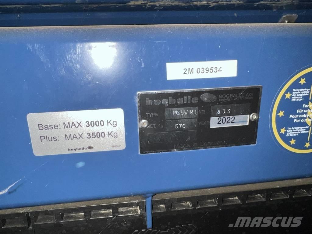 Krm M35W PLUS Mineral gübre dagiticilar