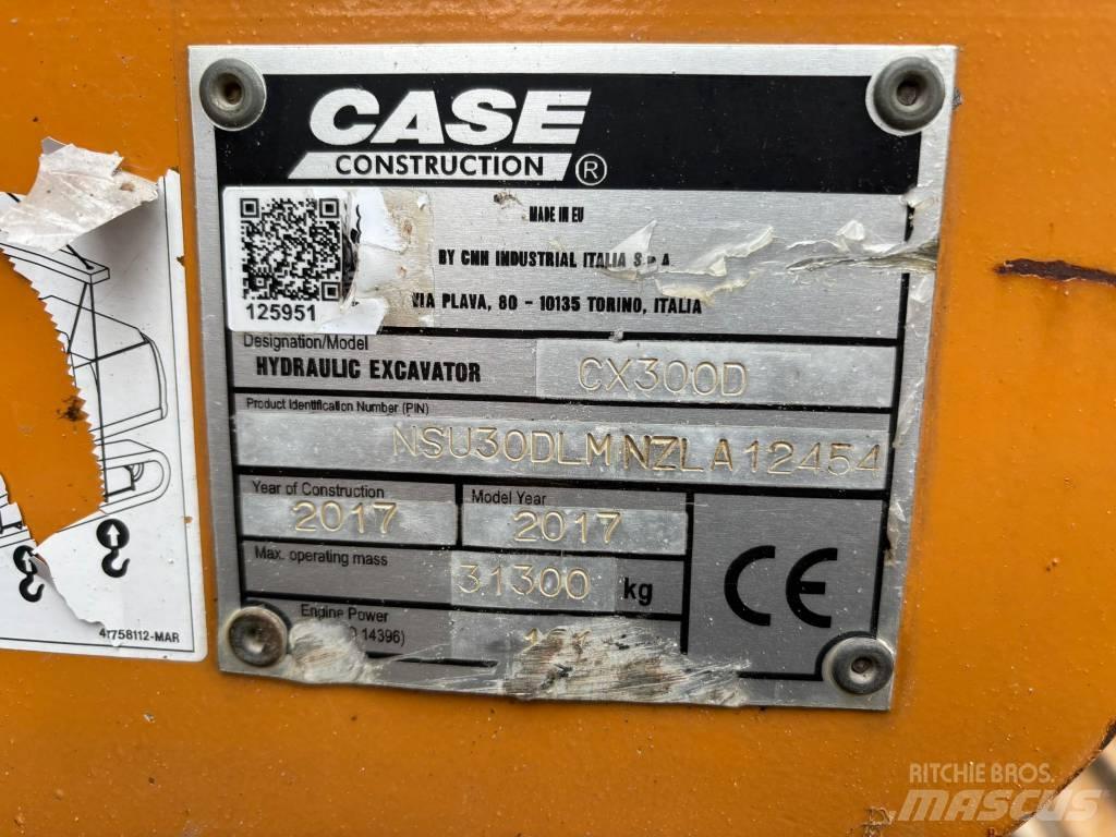 CASE CX300D Paletli ekskavatörler