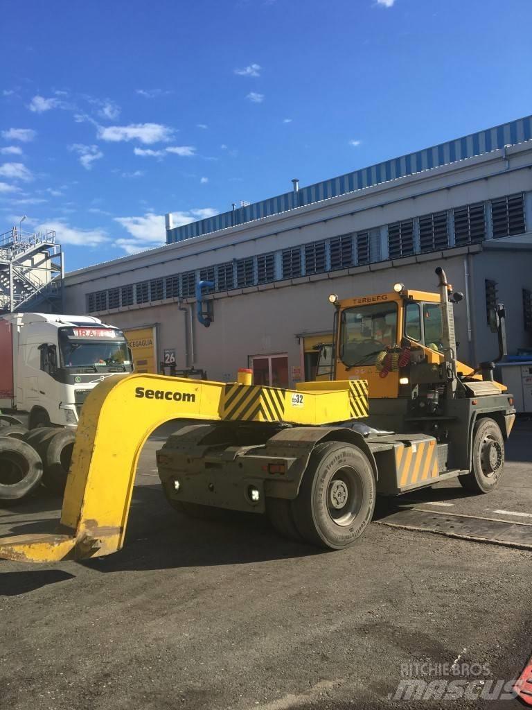 Terberg RT222 Terminal çekiciler