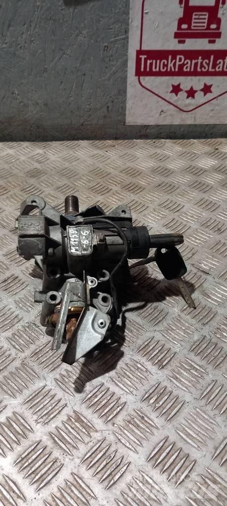 MAN TGX    81255016035 Kabinler