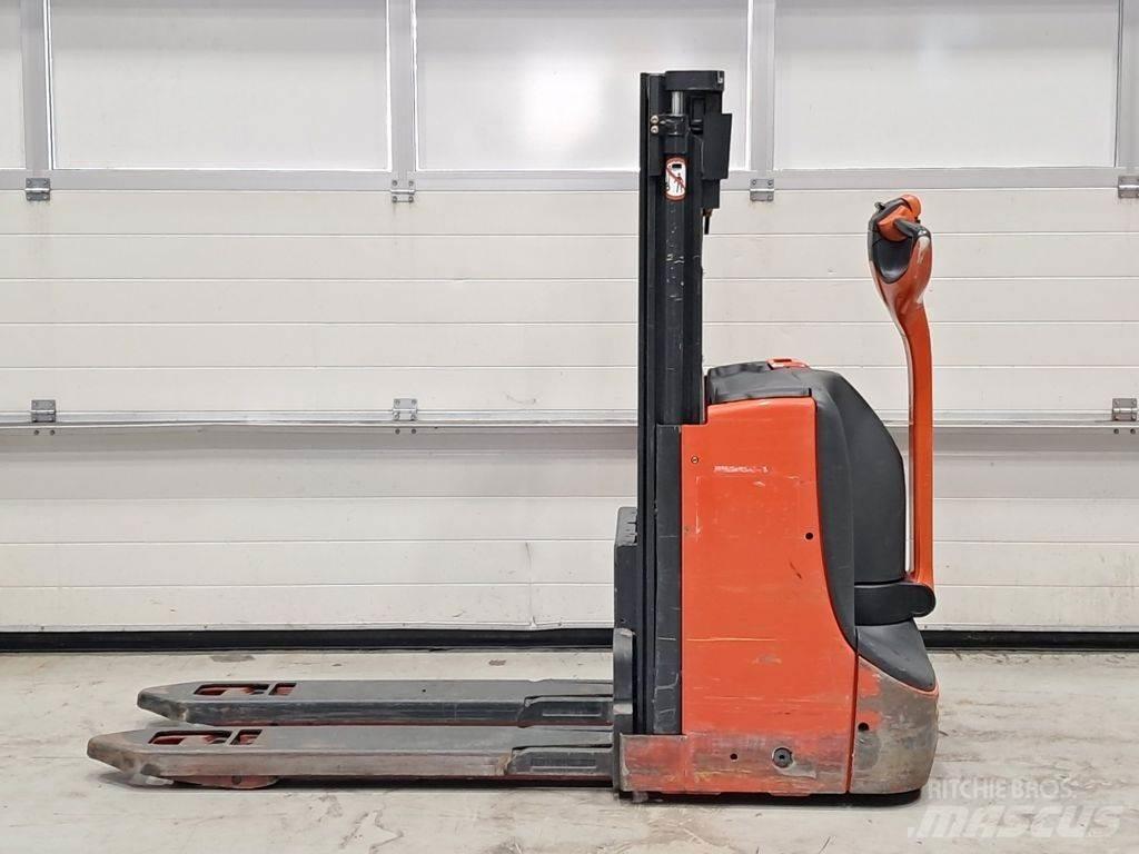Linde D08 Yaya kumandali istif makinasi