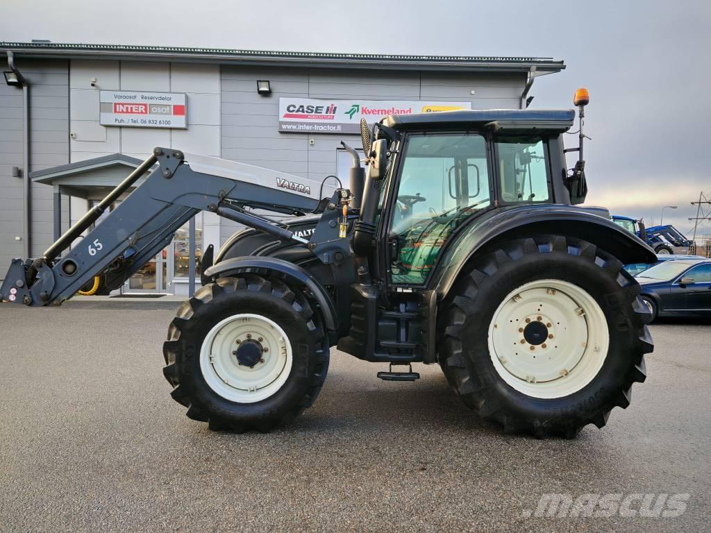 Valtra N 142 Versu Traktörler