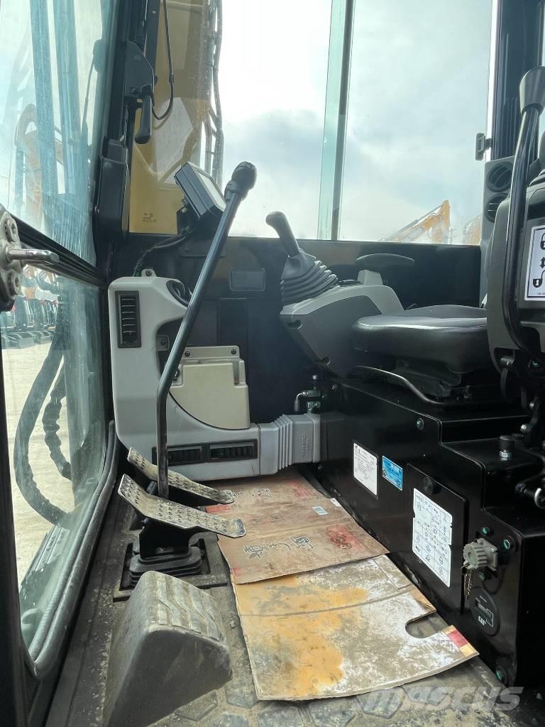 CAT 305.5E2 Mini ekskavatörler, 7 tona dek