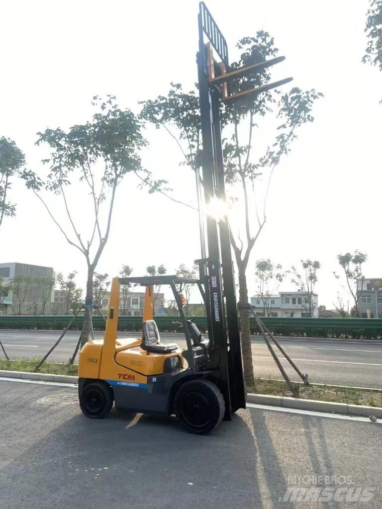 TCM FD 30 Dizel forkliftler