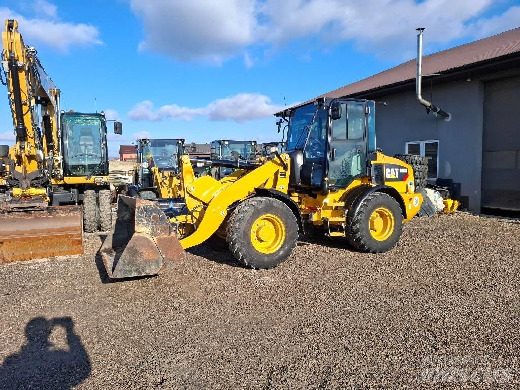 CAT 908M Tekerlekli yükleyiciler