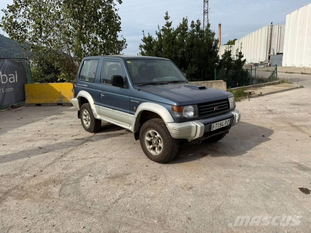 Mitsubishi Montero Otomobiller