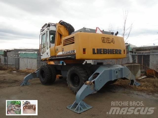 Liebherr A 924 Lastik tekerli ekskavatörler