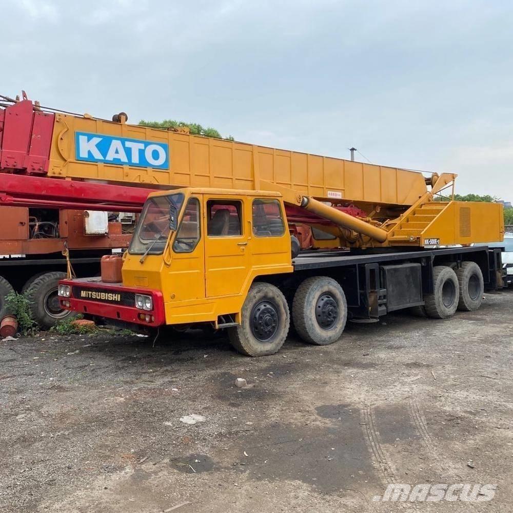 Kato 250 Yol-Arazi Tipi Vinçler (AT)