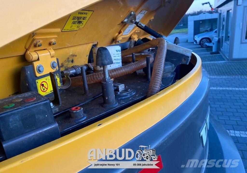 Volvo ECR 88 D Paletli ekskavatörler