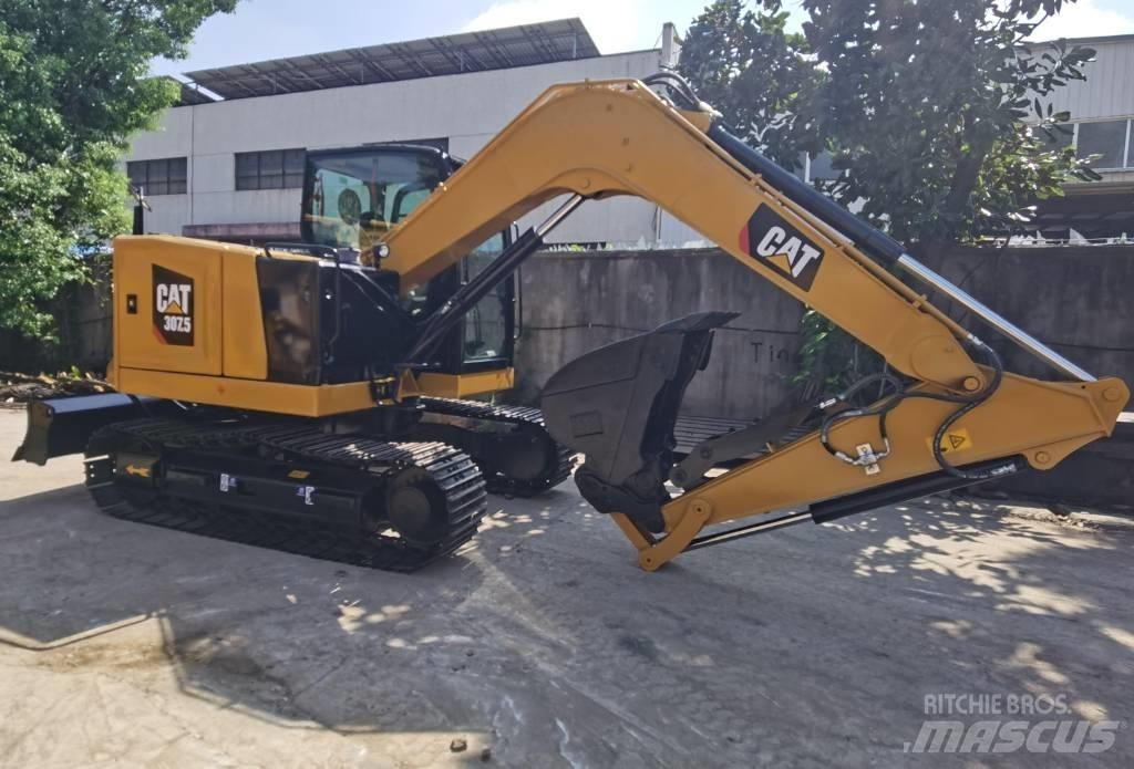 CAT 307.5 Mini ekskavatörler, 7 tona dek