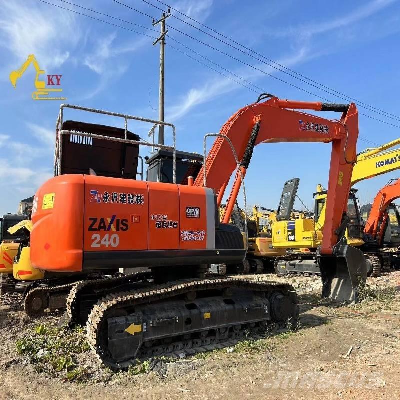 Hitachi ZX 240 Paletli ekskavatörler