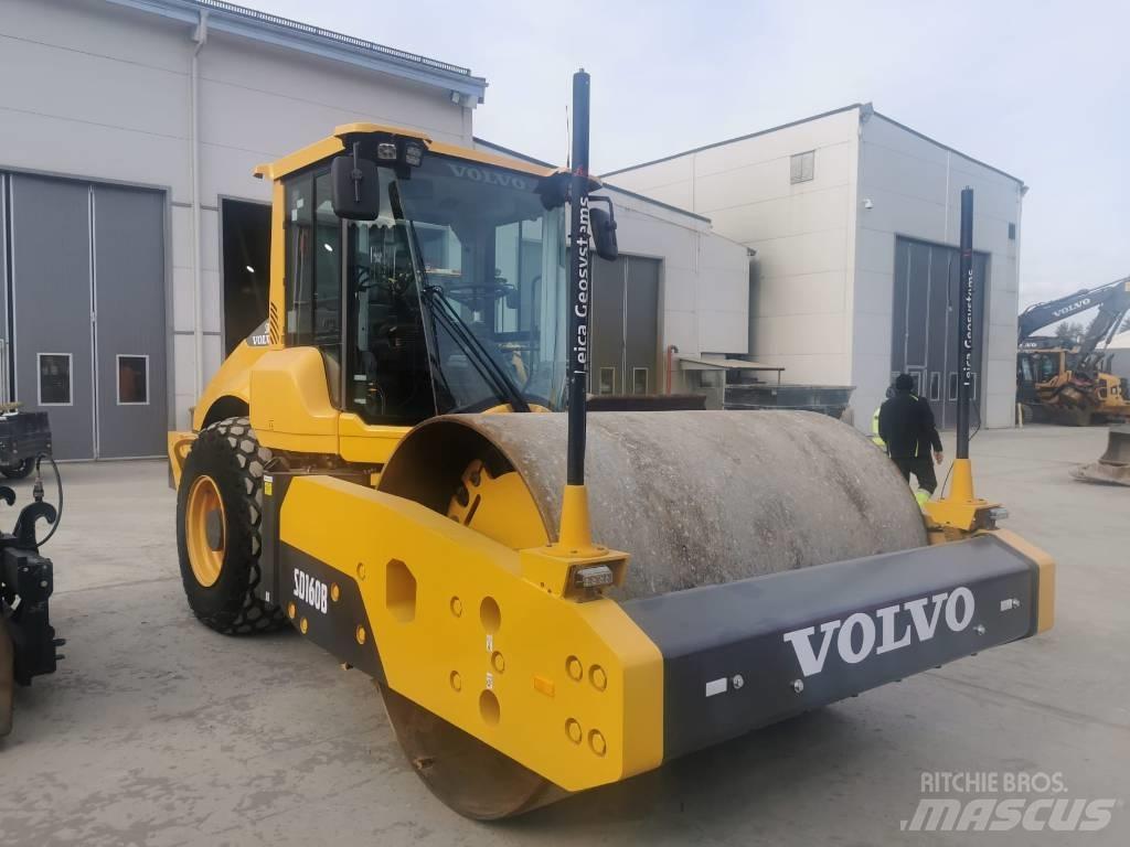 Volvo SD 160 B Tek tamburlu silindirler