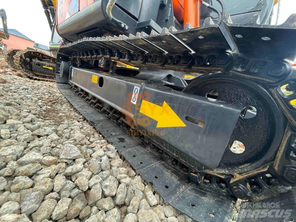 Hitachi ZX 70 Midi ekskavatörler 7 - 12 t