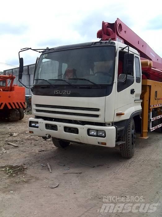 Putzmeister 37m Beton pompaları