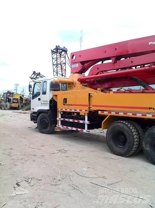 Putzmeister 37m Beton pompaları