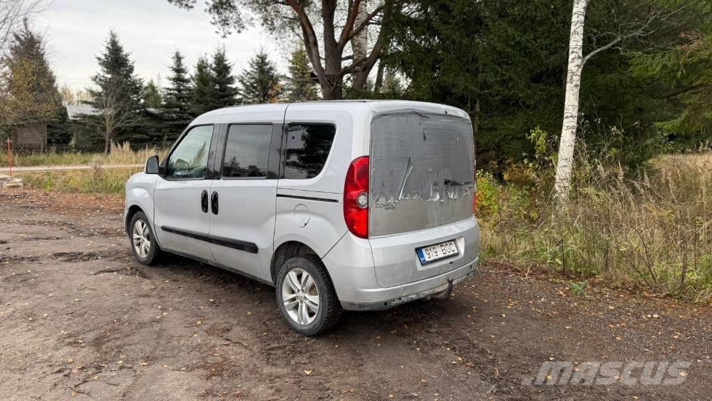 Opel Combo Otomobiller