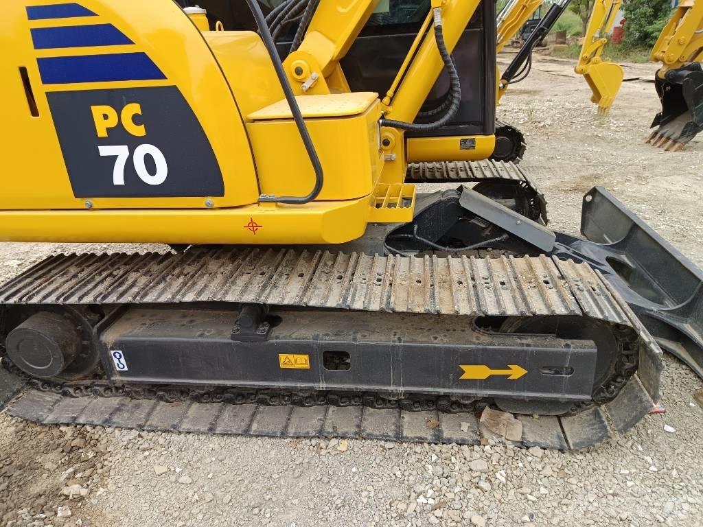 Komatsu PC 70 Paletli ekskavatörler