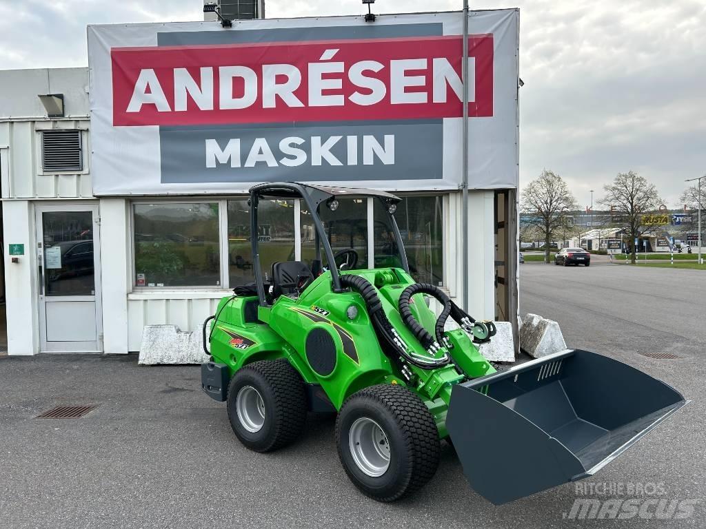 Avant E 527 Skid steer loderler