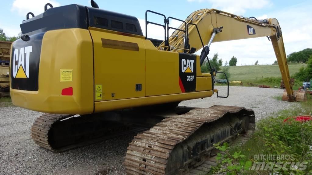 CAT 352 F Long Reach Paletli ekskavatörler