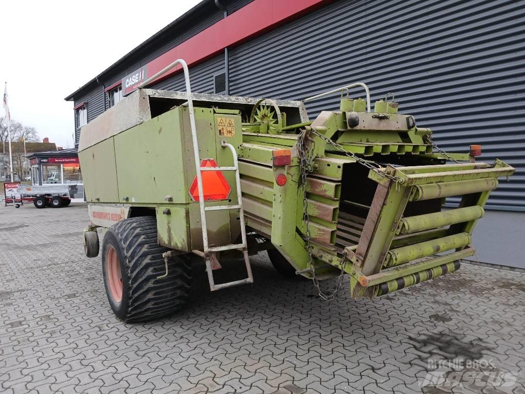CLAAS Quadrant 1200 Küp balya makinalari