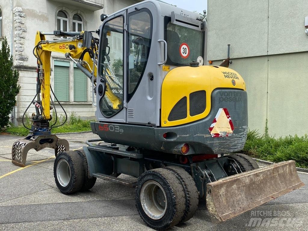 Neuson 6503 WD Lastik tekerli ekskavatörler