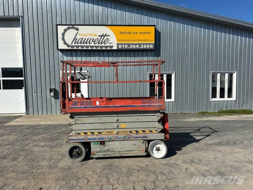 SkyJack SJ 3226 Makasli platformlar