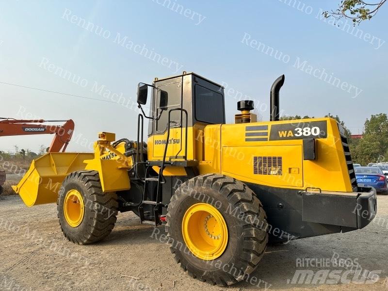 Komatsu WA380 Tekerlekli yükleyiciler