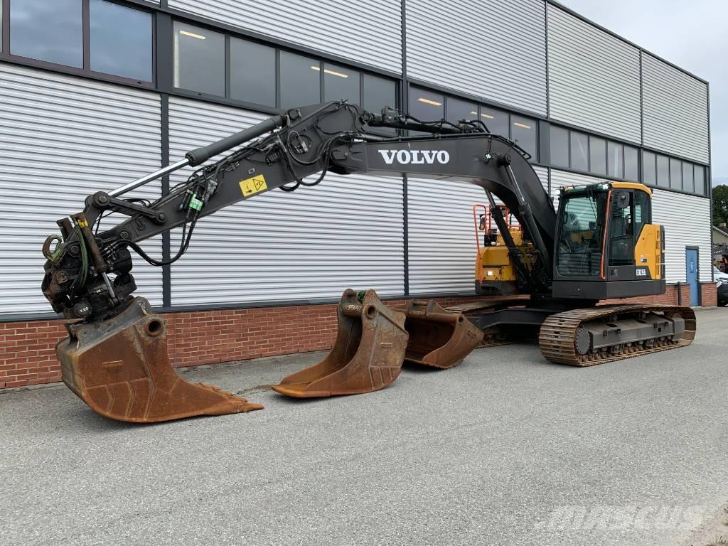Volvo ECR235EL Paletli ekskavatörler