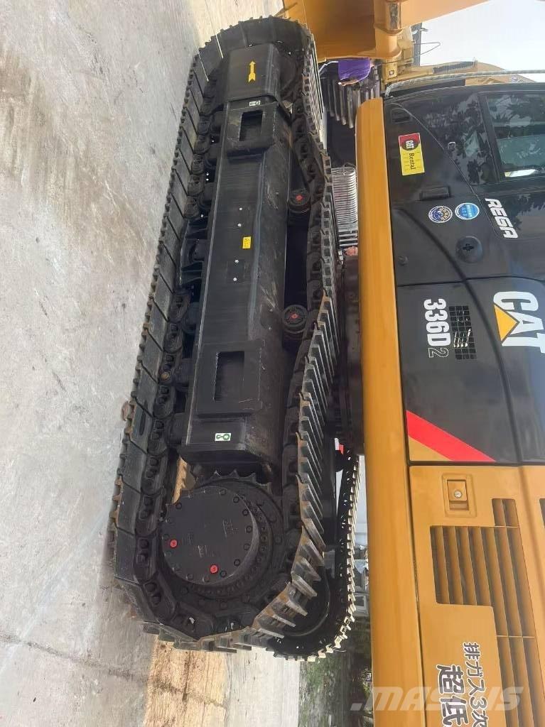 CAT 336 D Paletli ekskavatörler
