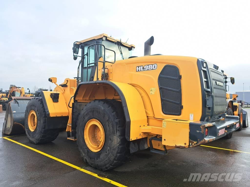 Hyundai HL980 Tekerlekli yükleyiciler