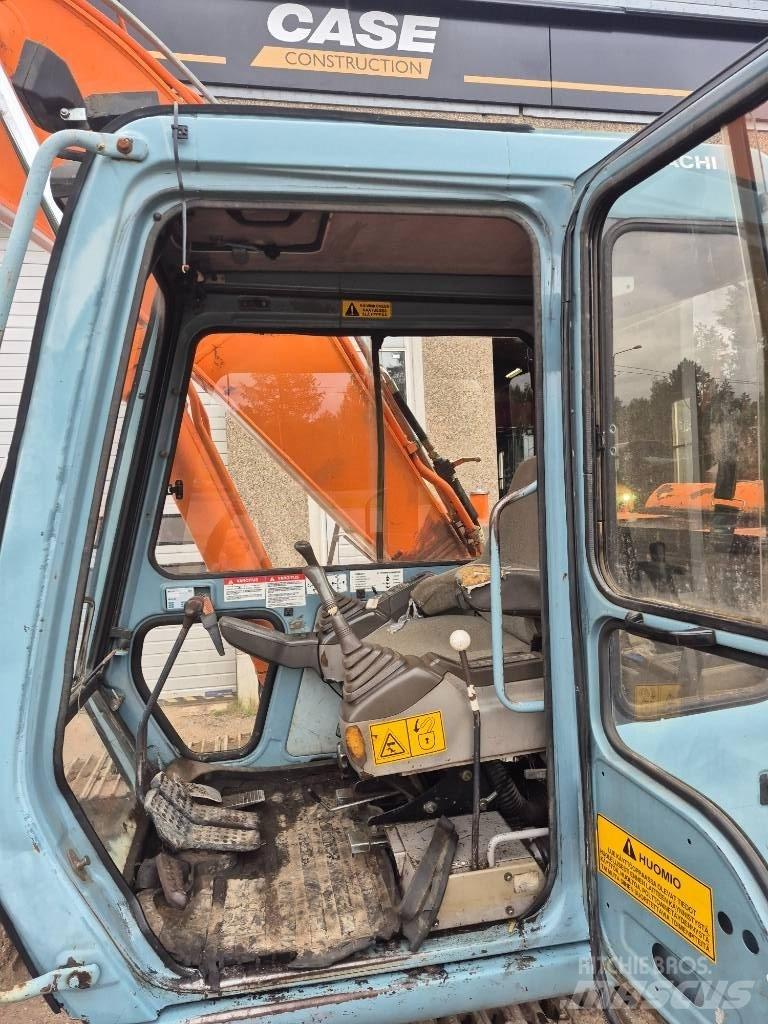 Hitachi EX 200-3 Paletli ekskavatörler