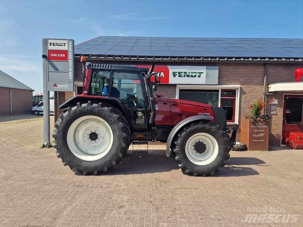 Valtra 8950 Traktörler