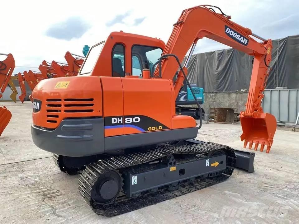 Doosan DH80 Midi ekskavatörler 7 - 12 t