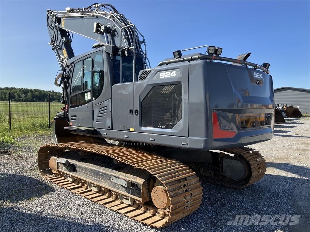 Liebherr R 924 G8 Paletli ekskavatörler