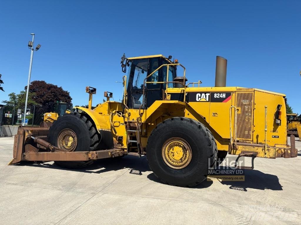 CAT 824 H Tekerlekli dozerler