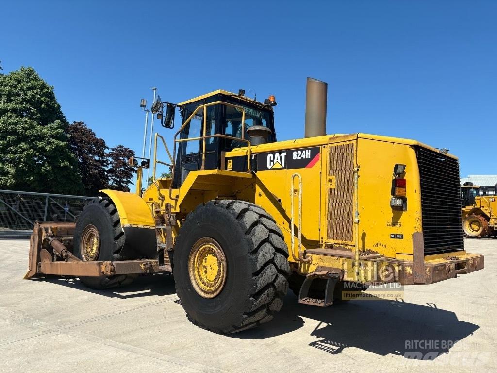 CAT 824 H Tekerlekli dozerler