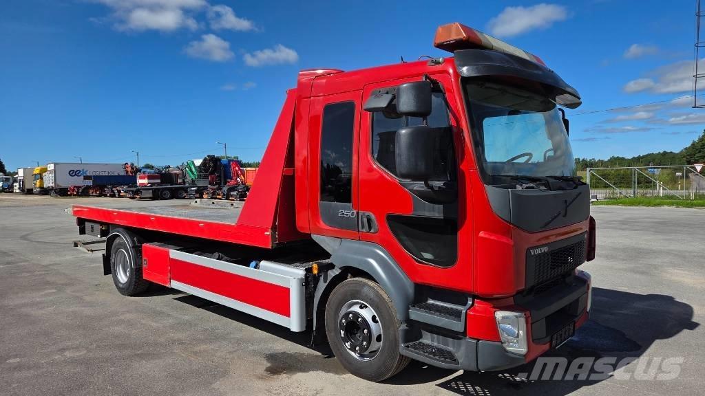Volvo FL 250 4X2 Düz Platformlu Oto Çekiciler/vinçli kamyonlar