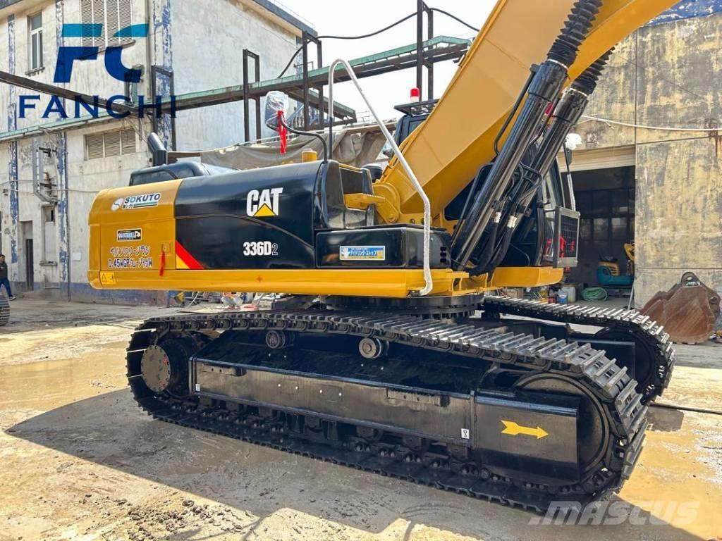 CAT 336D2 Paletli ekskavatörler