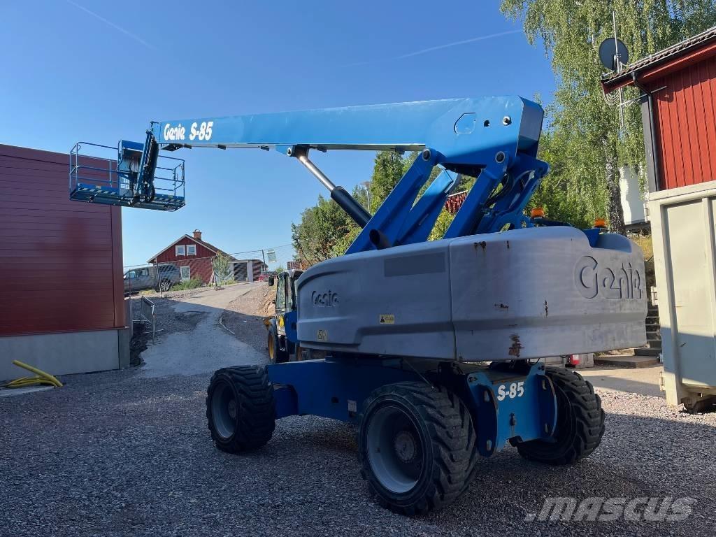 Genie S 85 Teleskopik personel platformları