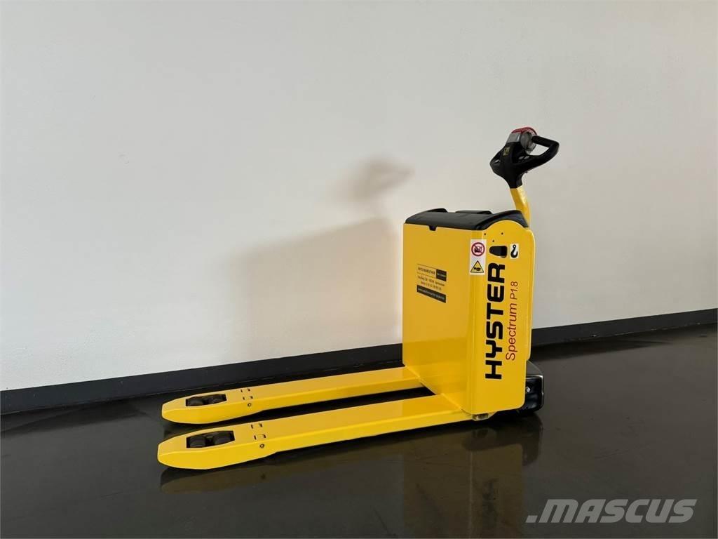 Hyster P1.8AC Yaya kumandali istif makinasi