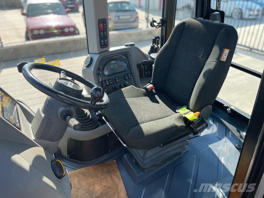 JCB 3 CX / compact Kazıcı yükleyiciler - beko loder