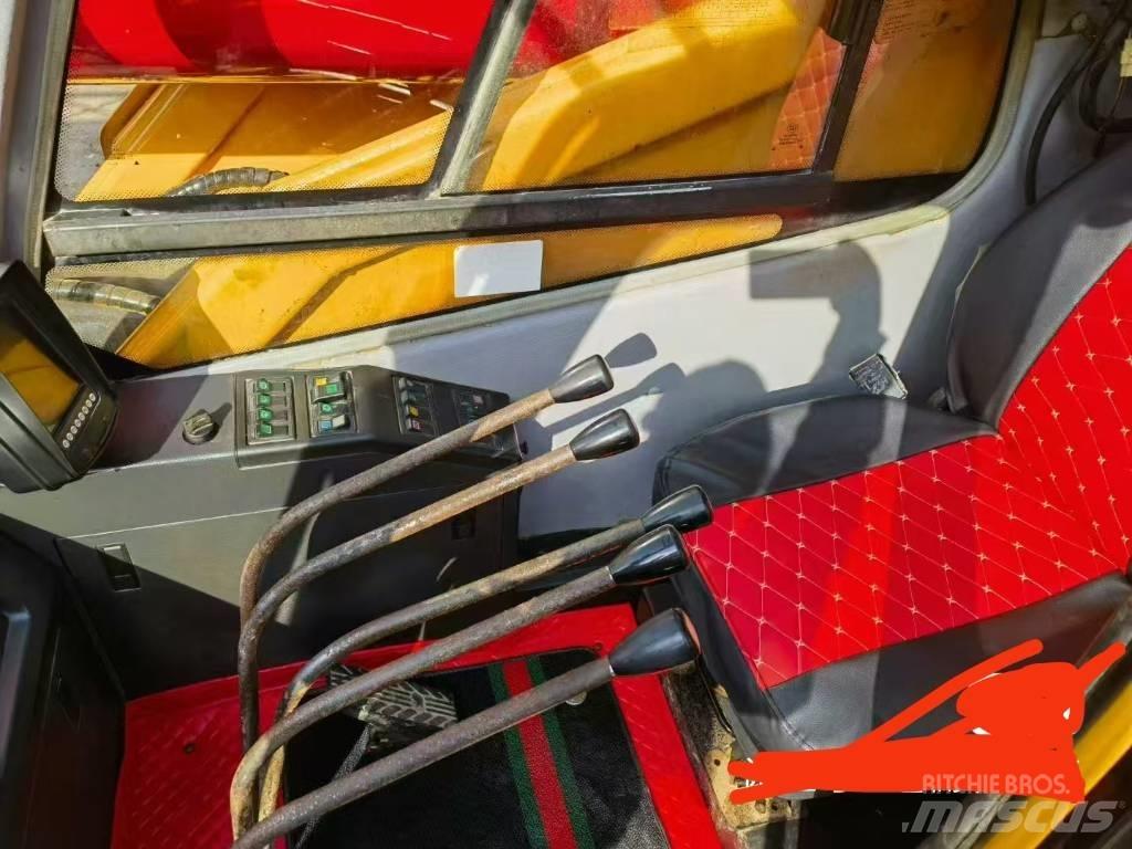 Sany SCT80 Yol-Arazi Tipi Vinçler (AT)