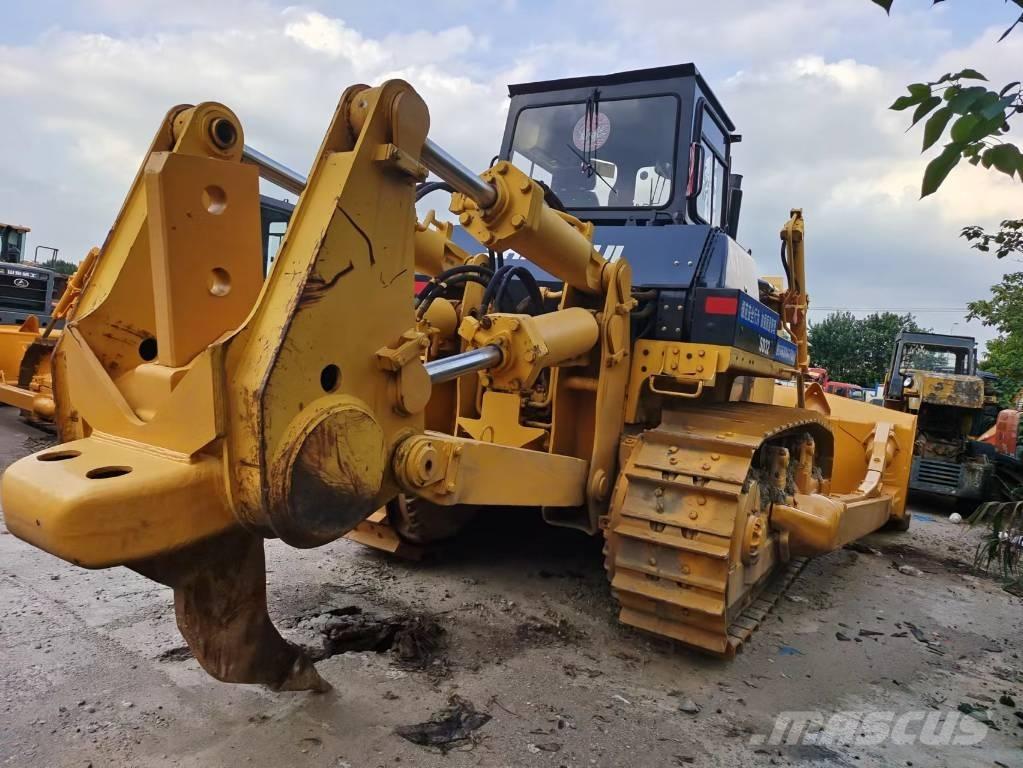 Shantui SD 32 Paletli dozerler
