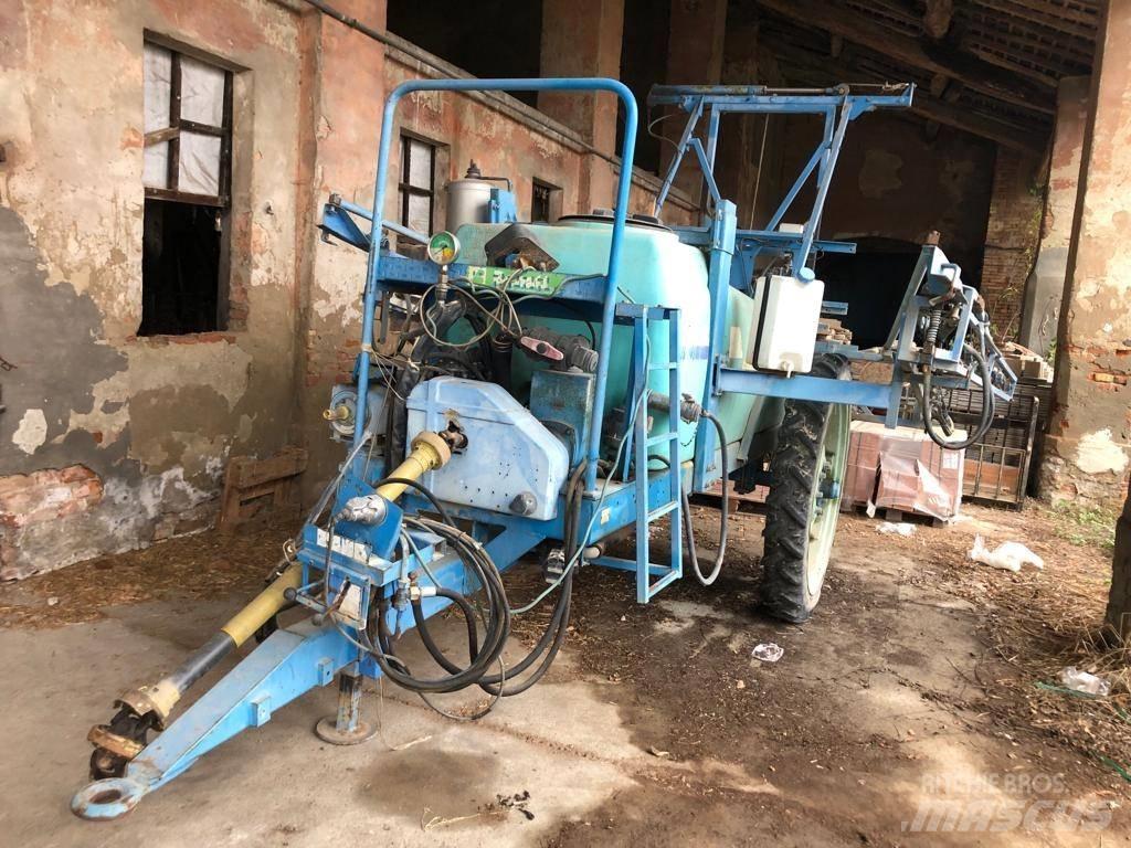 Berthoud ALBA V 2200 Sıvı gübre serpme makineleri