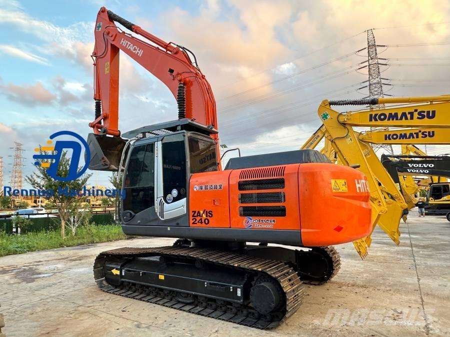 Hitachi ZX 240 Paletli ekskavatörler